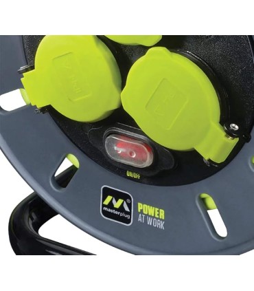 Luceco Enrollacables 25m 3 Tomas  - Pinturas Vero